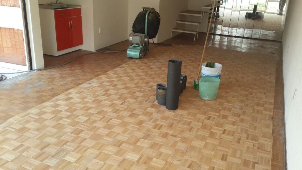 pulido de pisos de madera sin polvo