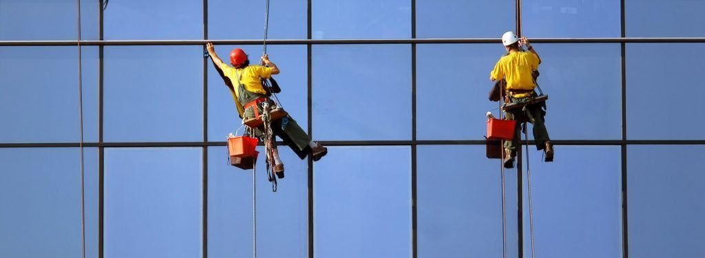 servicios de limpieza y lavado de ventanas